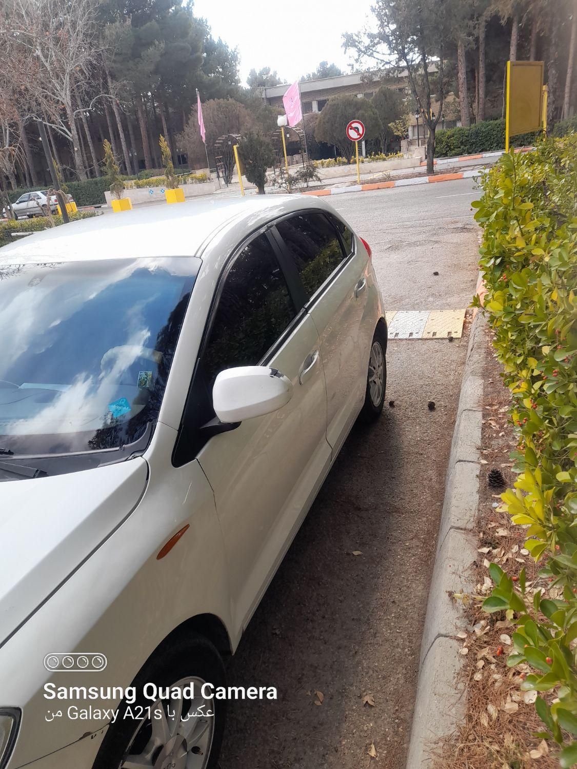 ام وی ام 315 هاچ بک اسپرت لاکچری - 1394