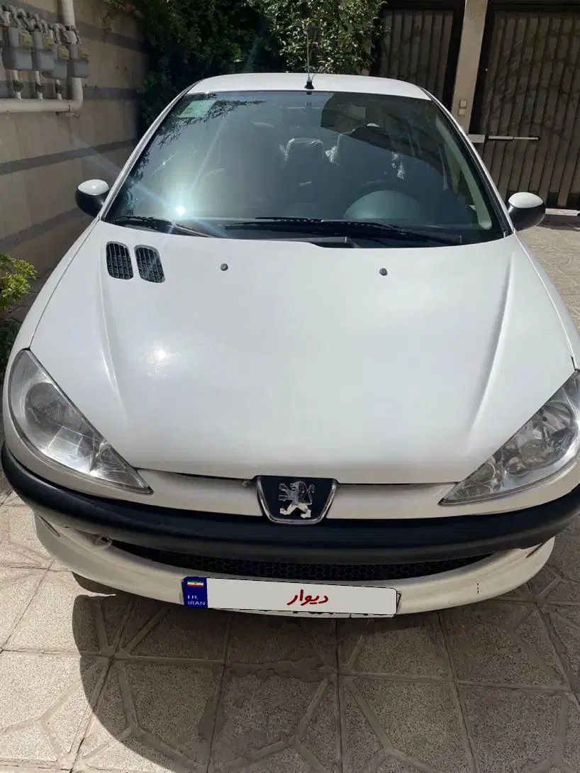 پژو ۲۰۶ صندوق دار v8 - 1400