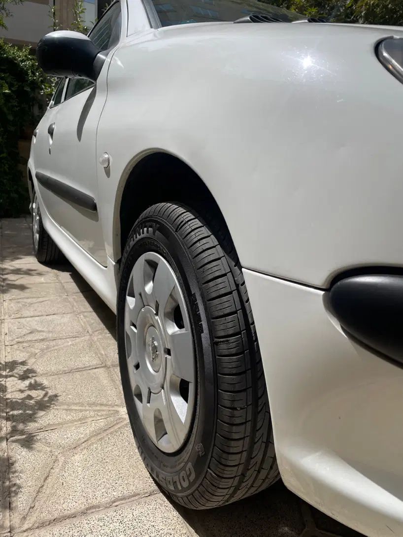 پژو ۲۰۶ صندوق دار v8 - 1400