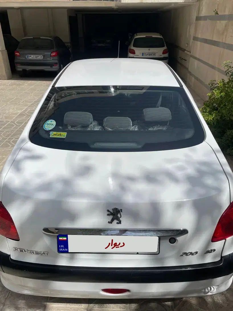 پژو ۲۰۶ صندوق دار v8 - 1400