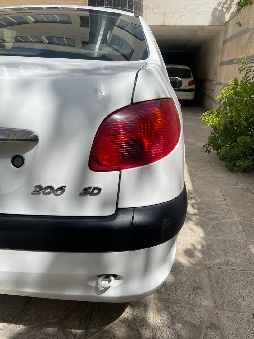 پژو ۲۰۶ صندوق دار v8 - 1400