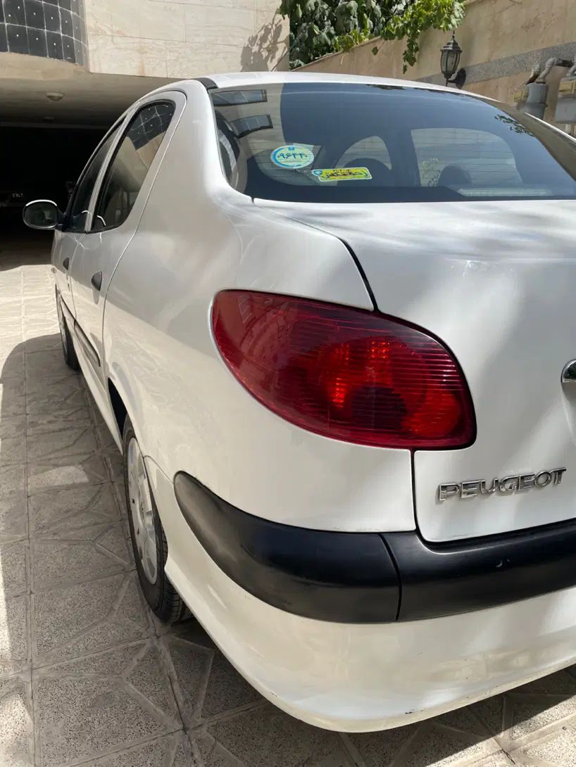 پژو ۲۰۶ صندوق دار v8 - 1400