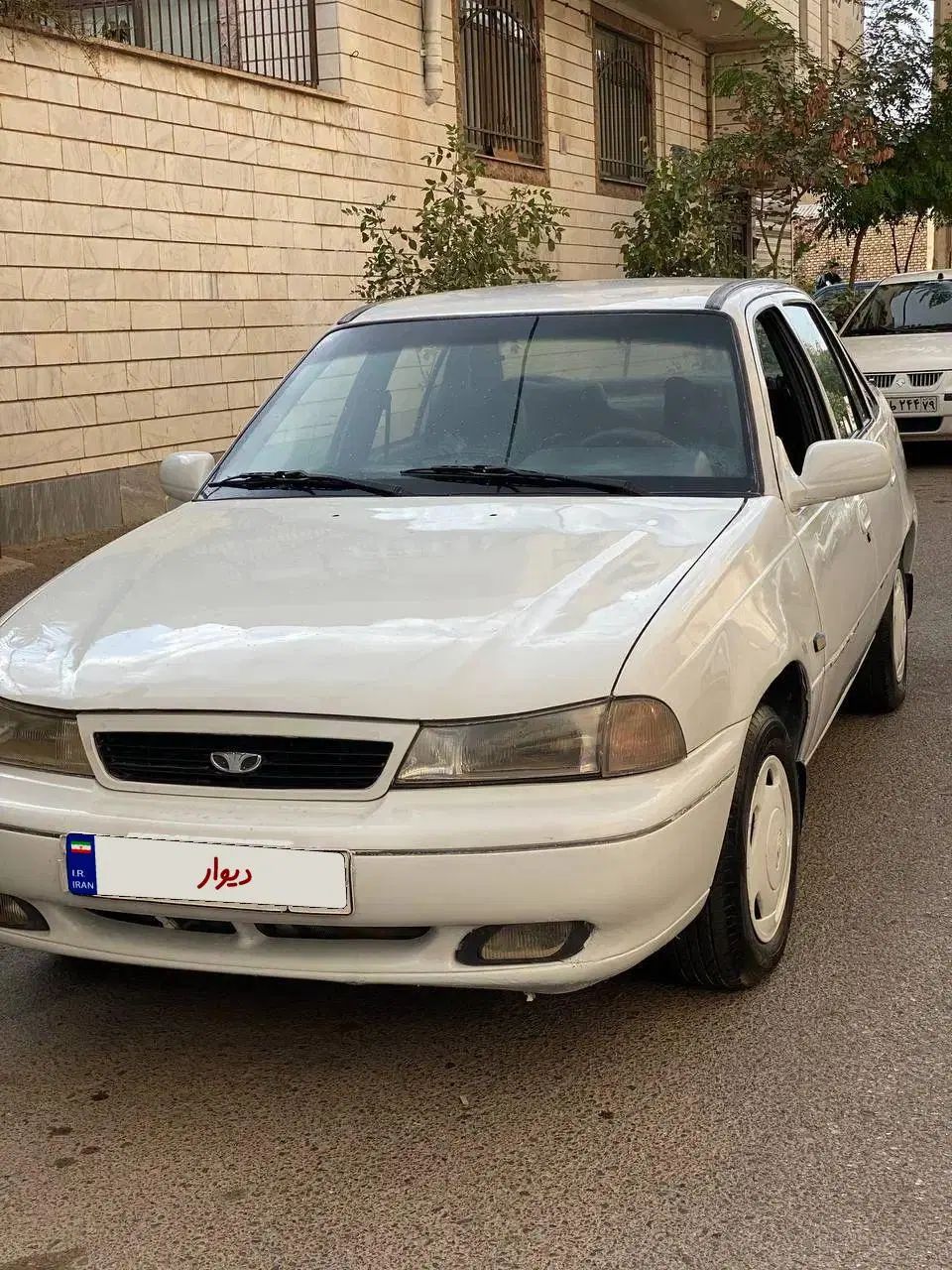 دوو سیلو سدان - 1381