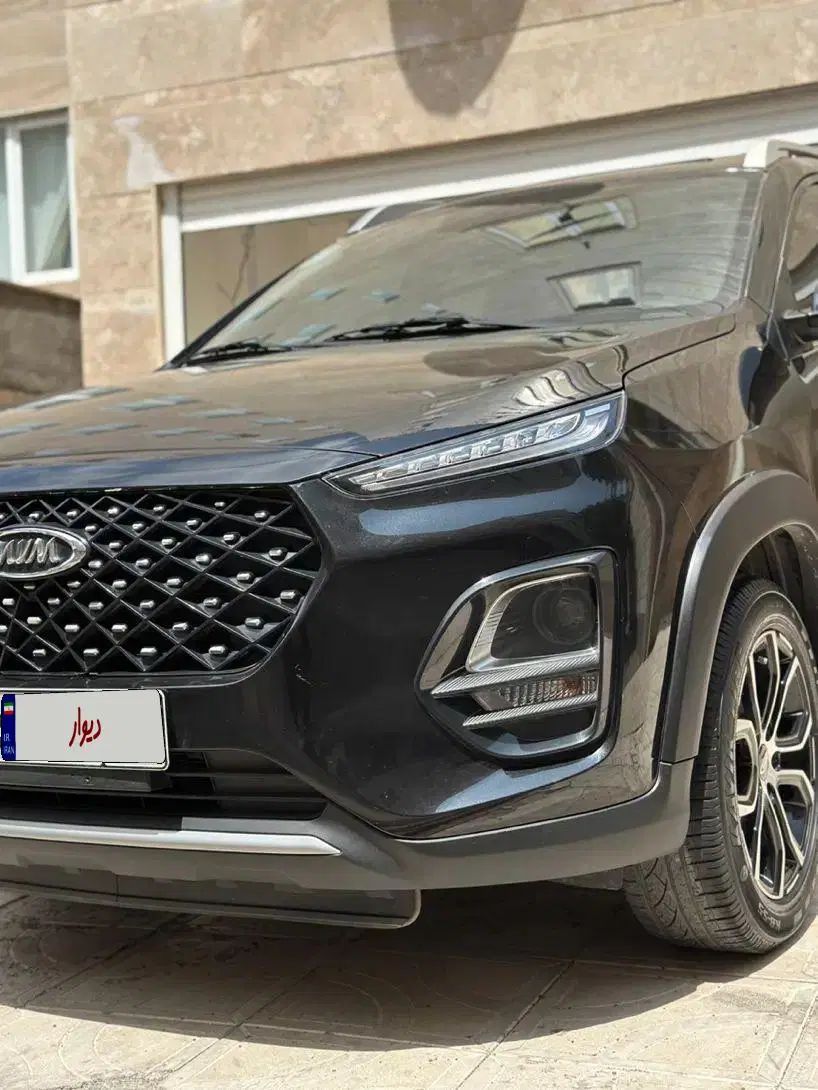 ام وی ام X22 پرو دنده‌ای - 1402