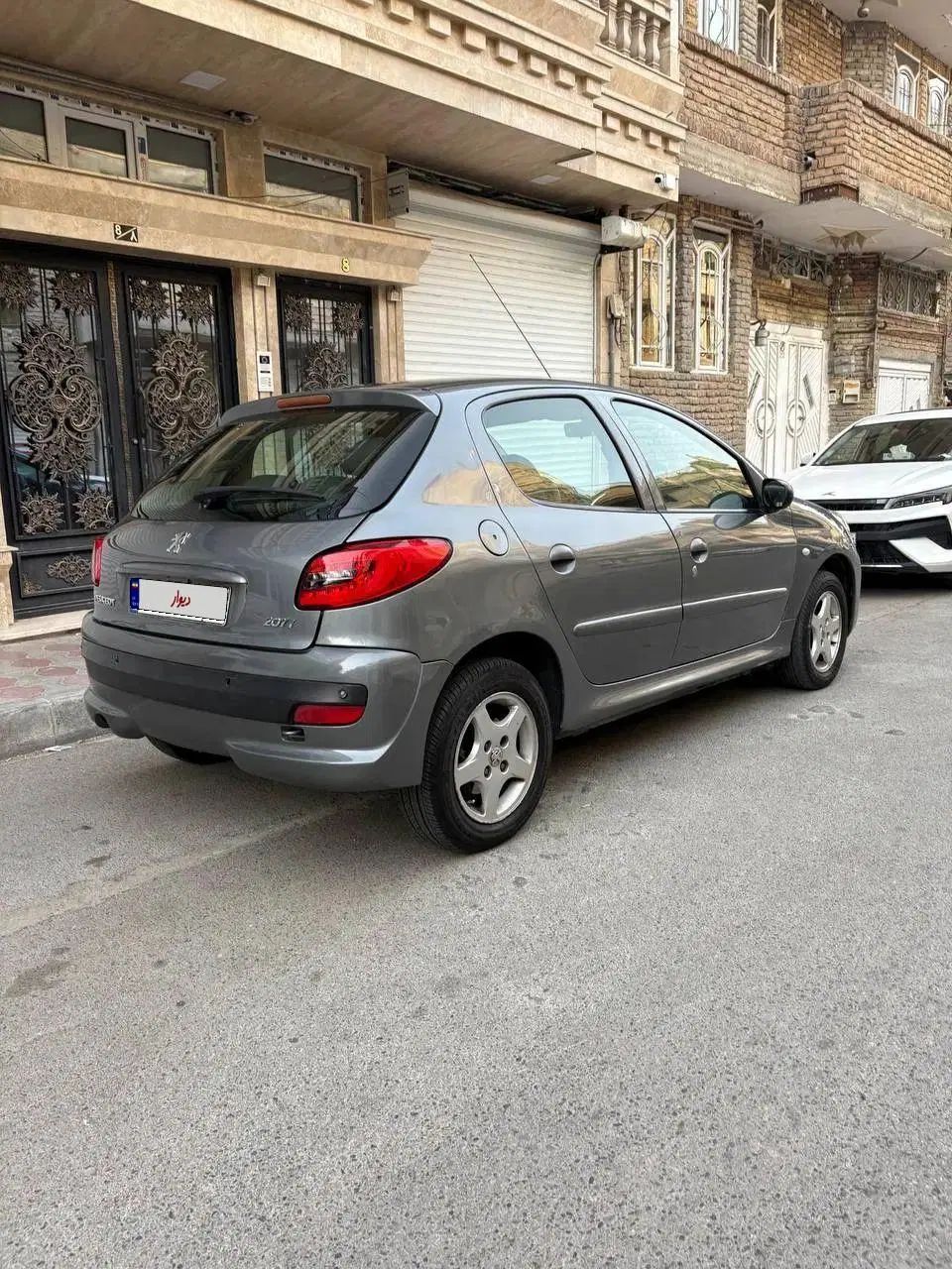 پژو 207 اتوماتیک - 1390