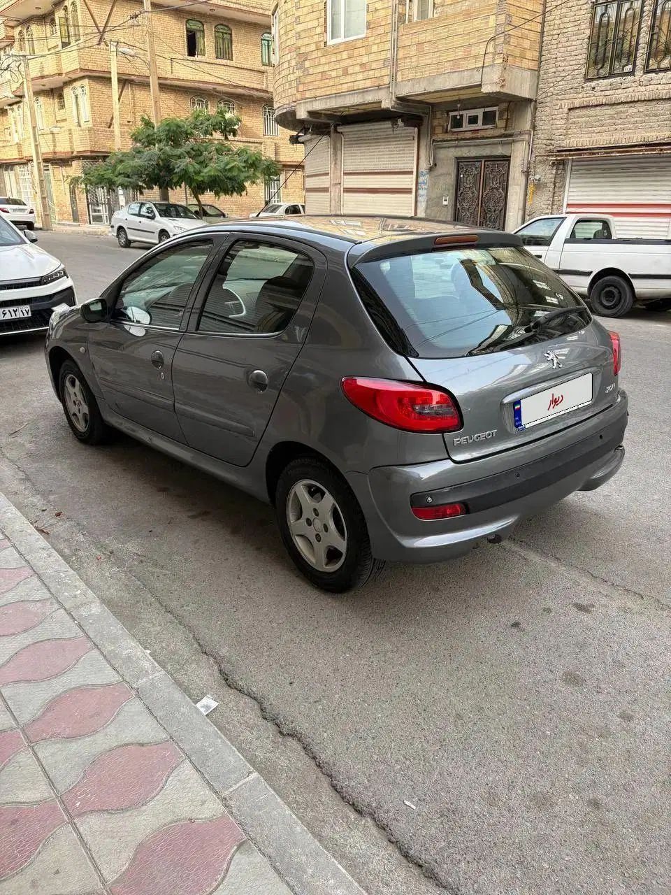 پژو 207 اتوماتیک - 1390
