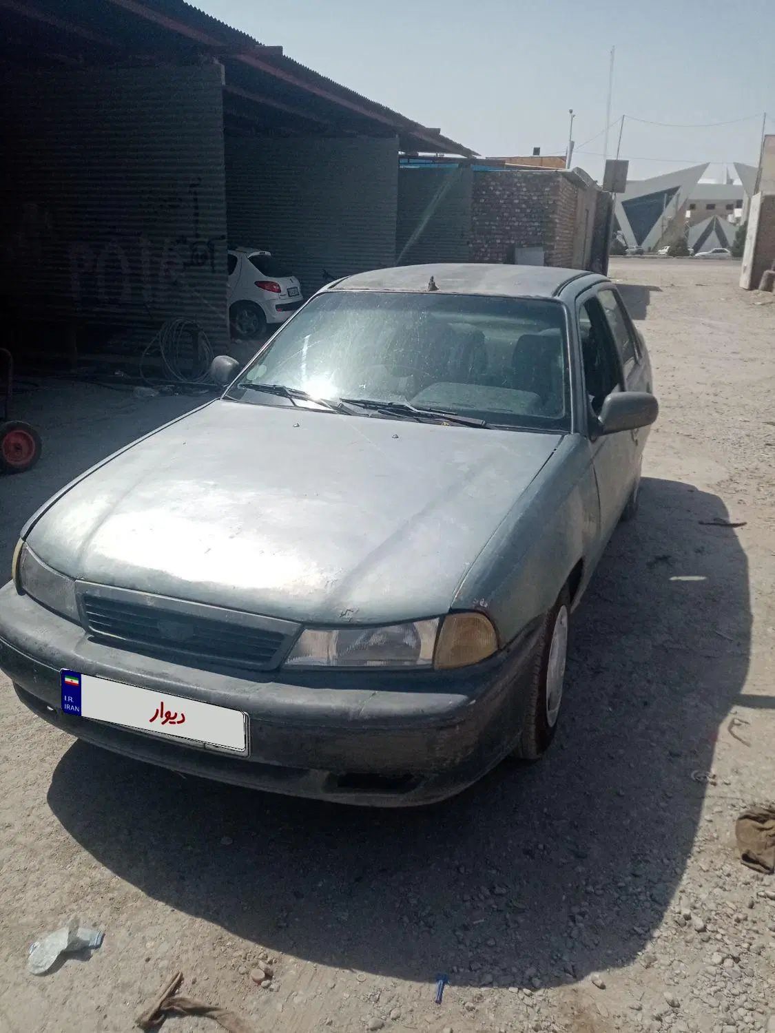 دوو سیلو سدان - 1376