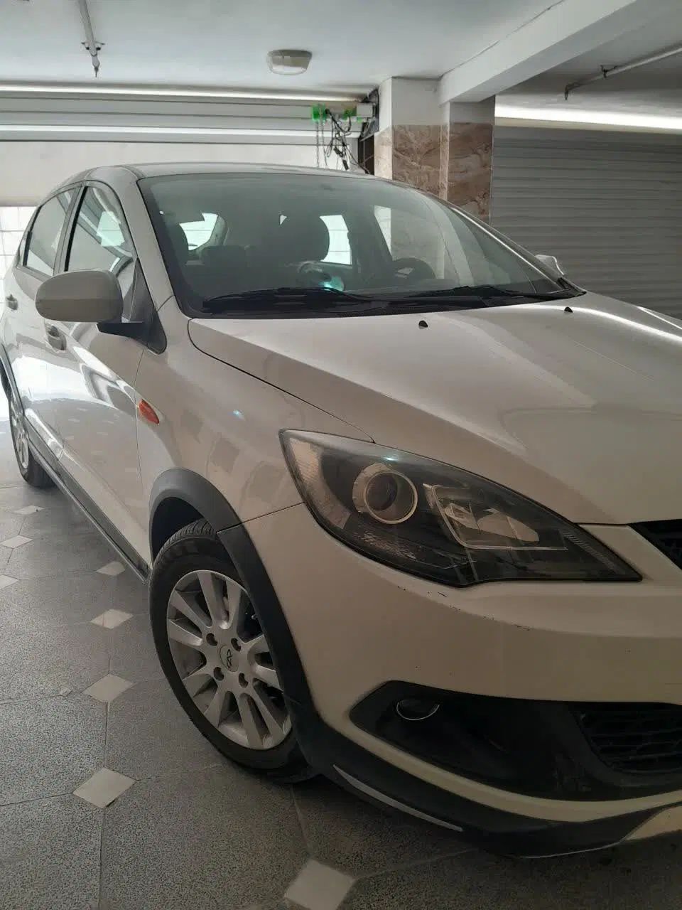 ام وی ام 315 هاچ بک اسپرت اکسلنت - 1396