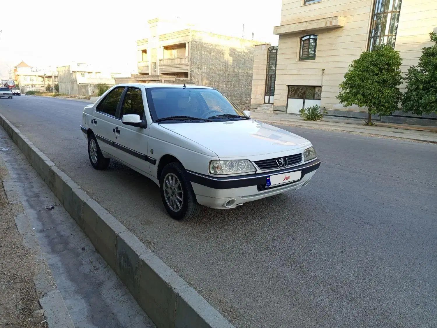 پژو 405 SLX بنزینی TU5 - 1395