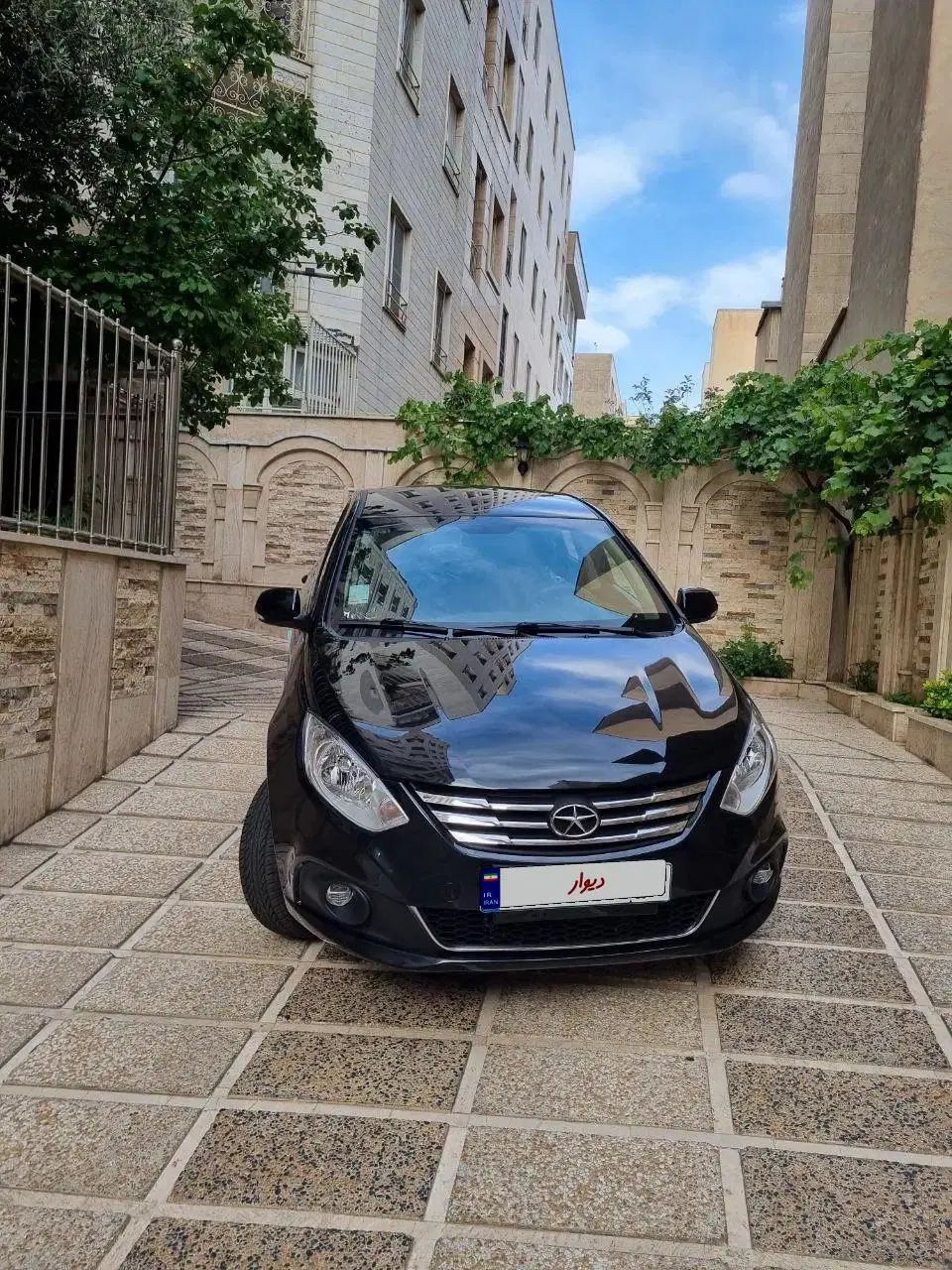 جک J4 اتوماتیک ساده - 1402