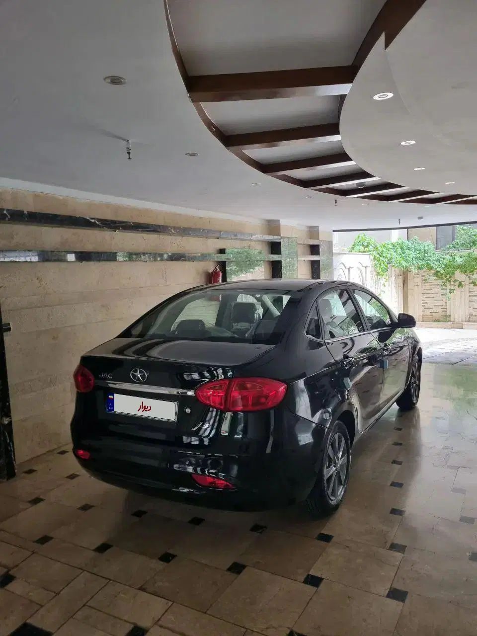 جک J4 اتوماتیک ساده - 1402