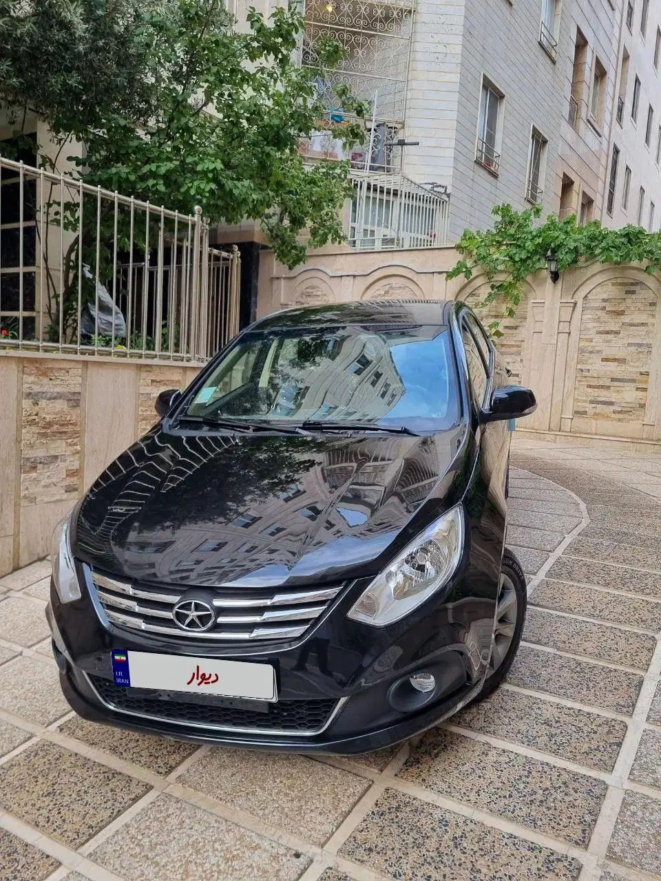 جک J4 اتوماتیک ساده - 1402
