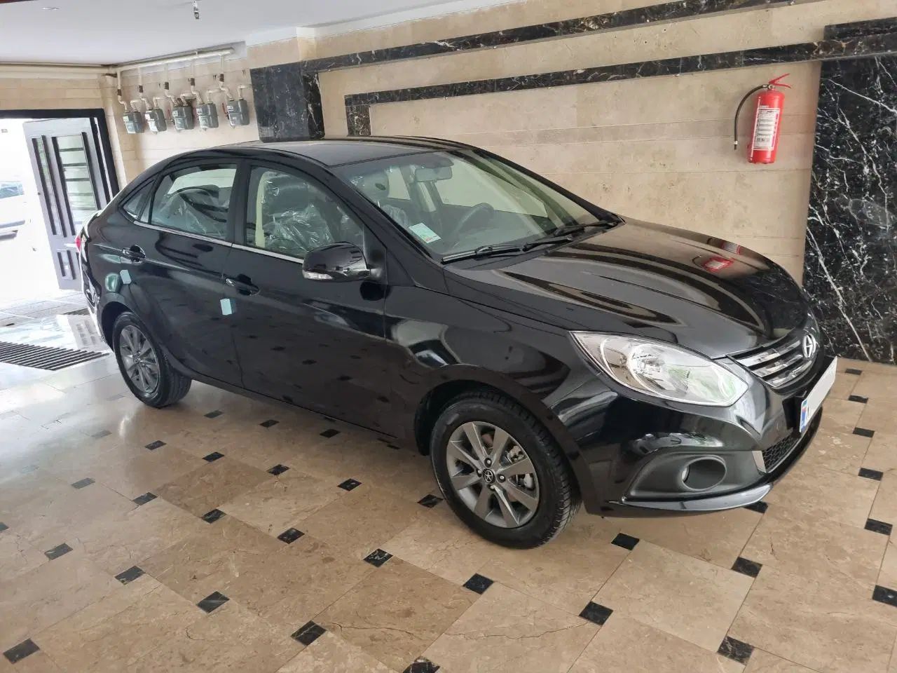 جک J4 اتوماتیک ساده - 1402