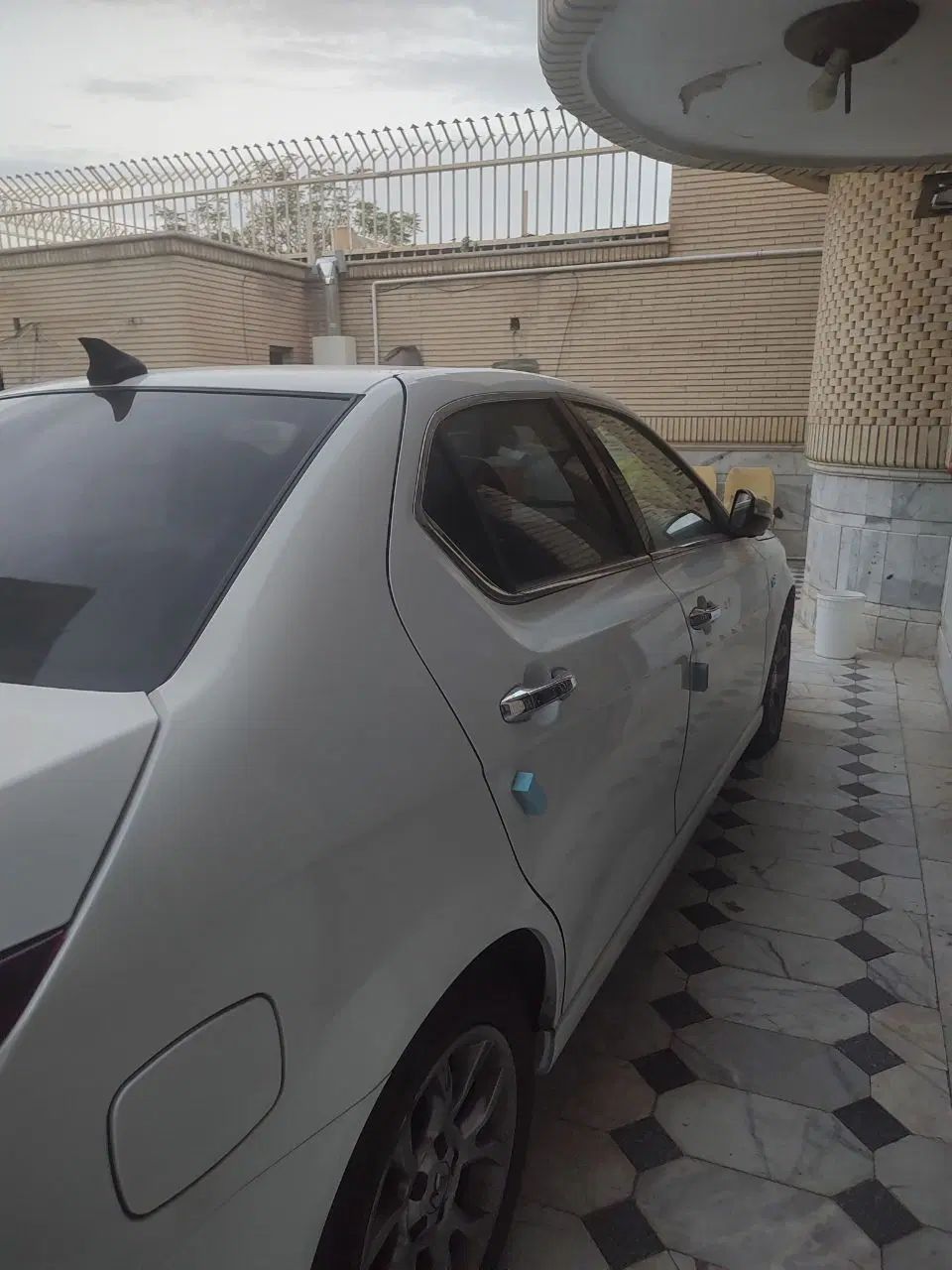 دنا پلاس توربو 6 دنده - 1403