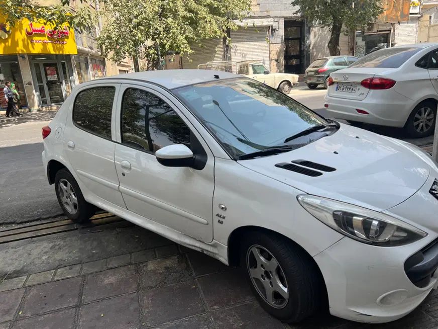 پژو 207 اتوماتیک - 1389