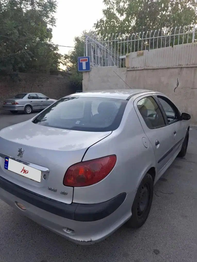 پژو ۲۰۶ صندوق دار v20 - 1390