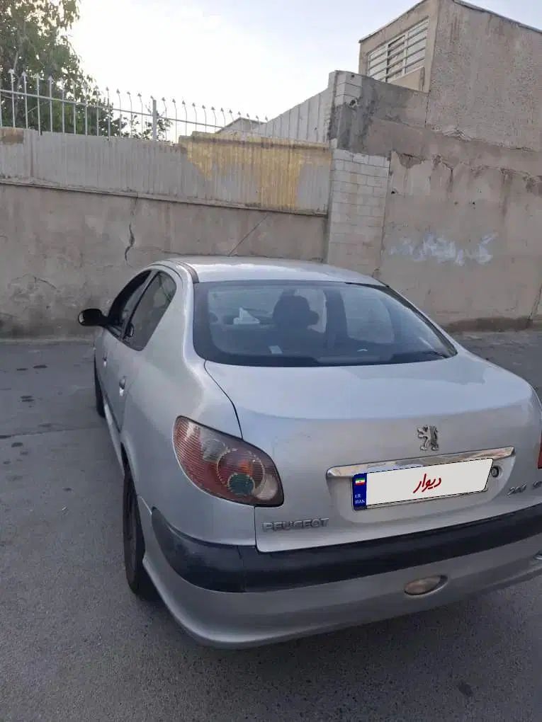 پژو ۲۰۶ صندوق دار v20 - 1390