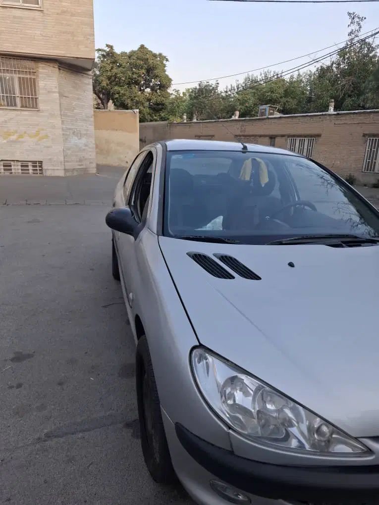 پژو ۲۰۶ صندوق دار v20 - 1390