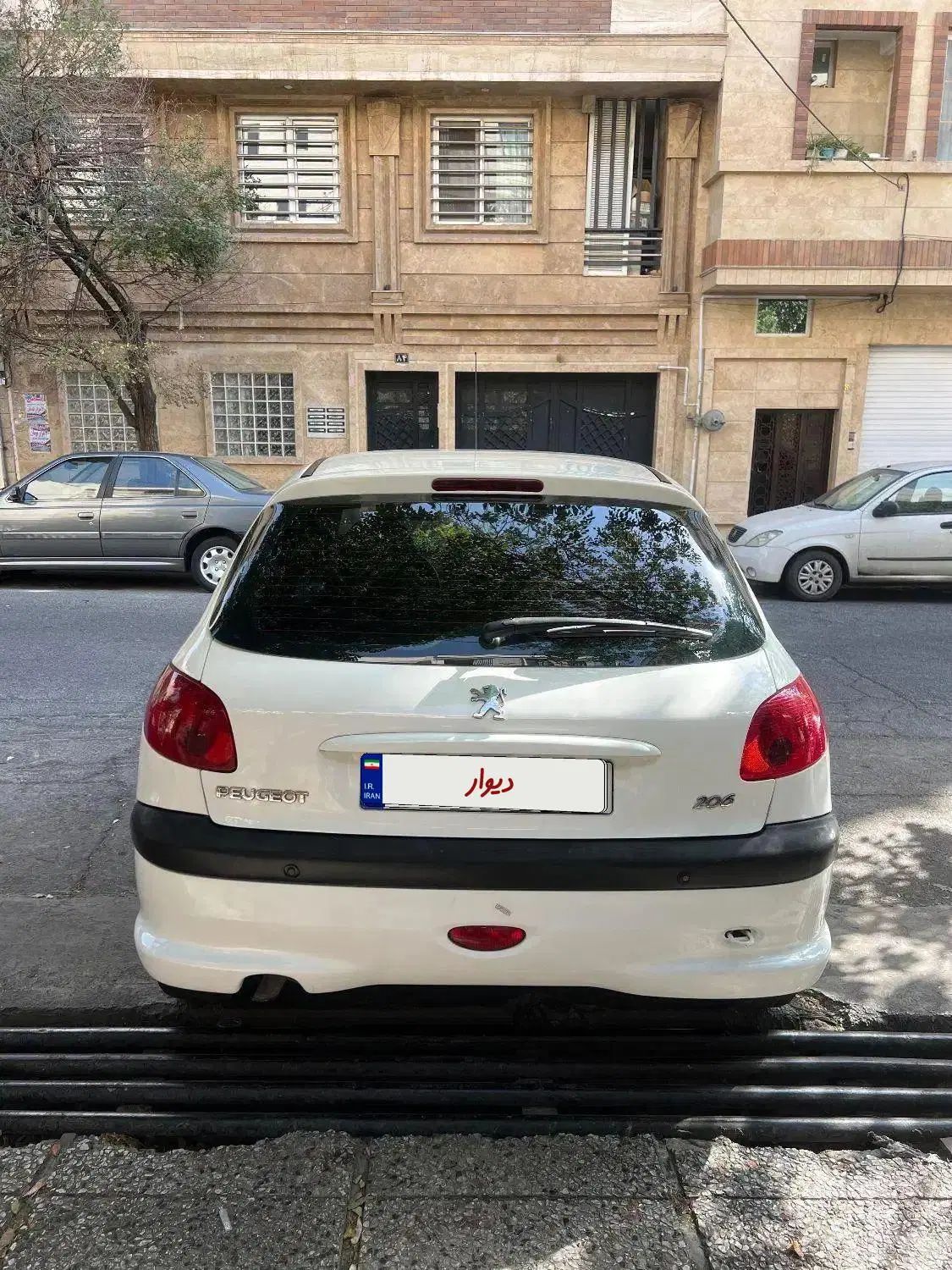 پژو 206 تیپ 5 - 1395