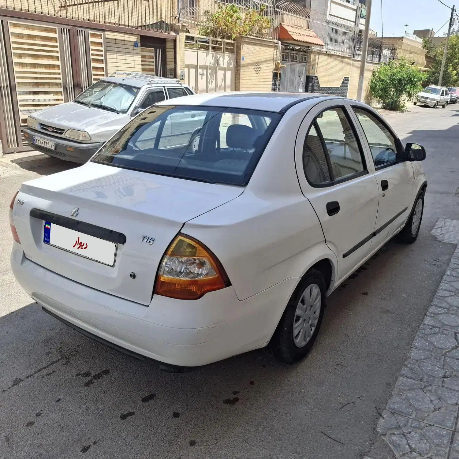 تیبا صندوق دار SX - 1399