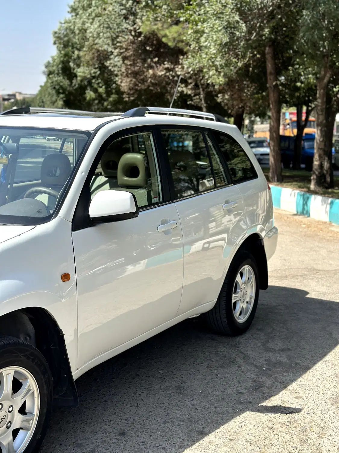 ام وی ام X33 دنده‌ای ساده - 1391