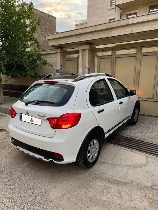 کوییک R دنده‌ای - 1402