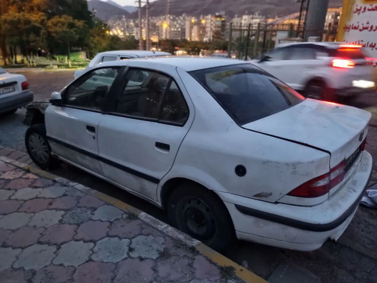 سمند LX XU7 - 1389