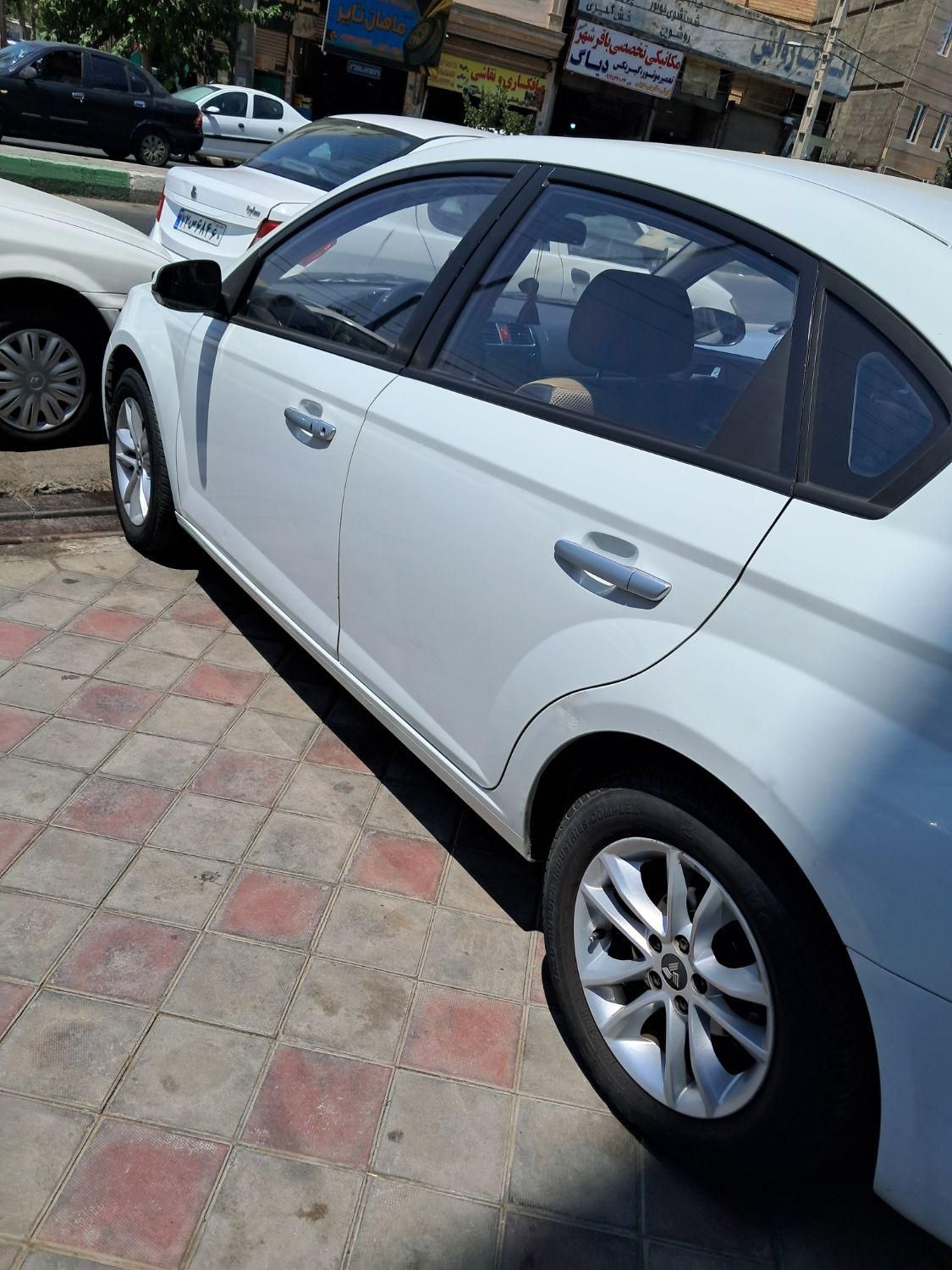 برلیانس H330 اتوماتیک 1500 - 1396