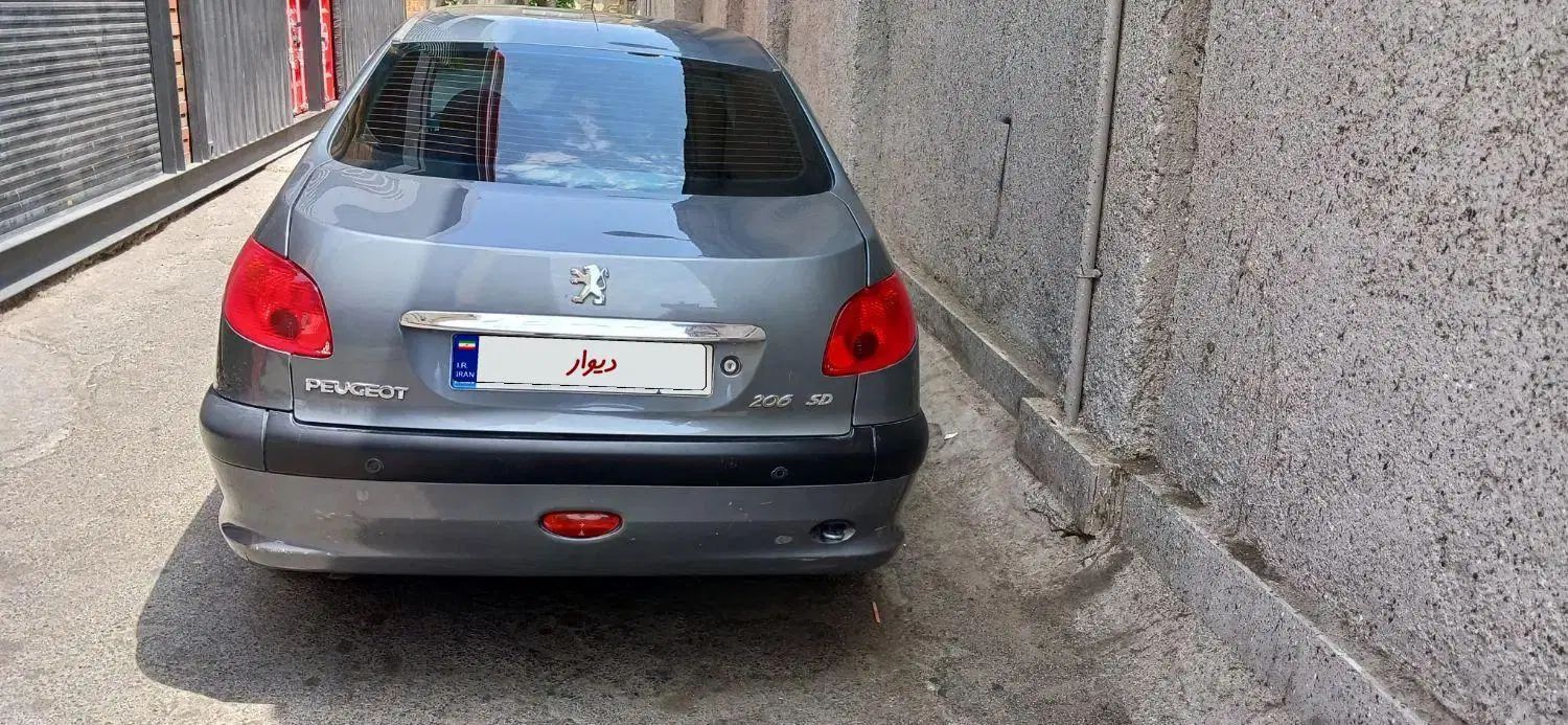 پژو ۲۰۶ صندوق دار v8 - 1393