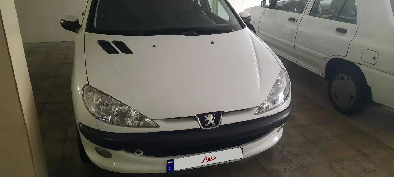 پژو ۲۰۶ صندوق دار v8 - 1396