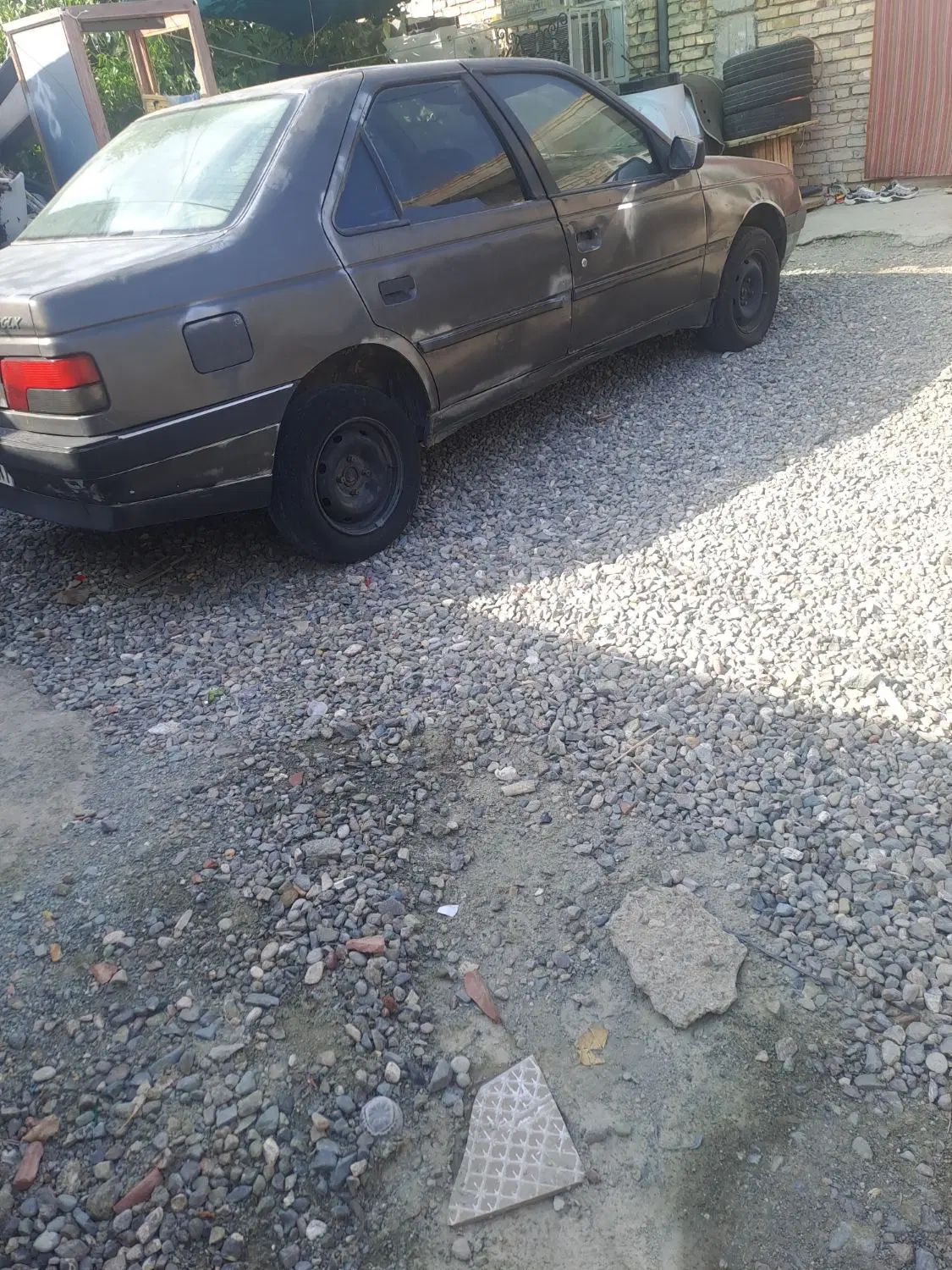 پژو 405 GL - 1379