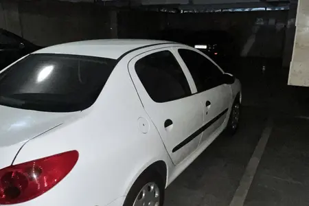 پژو ۲۰۶ صندوق دار v8 - 1396