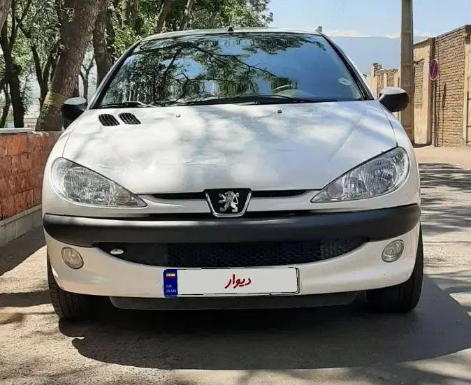 پژو ۲۰۶ صندوق دار v8 - 1398