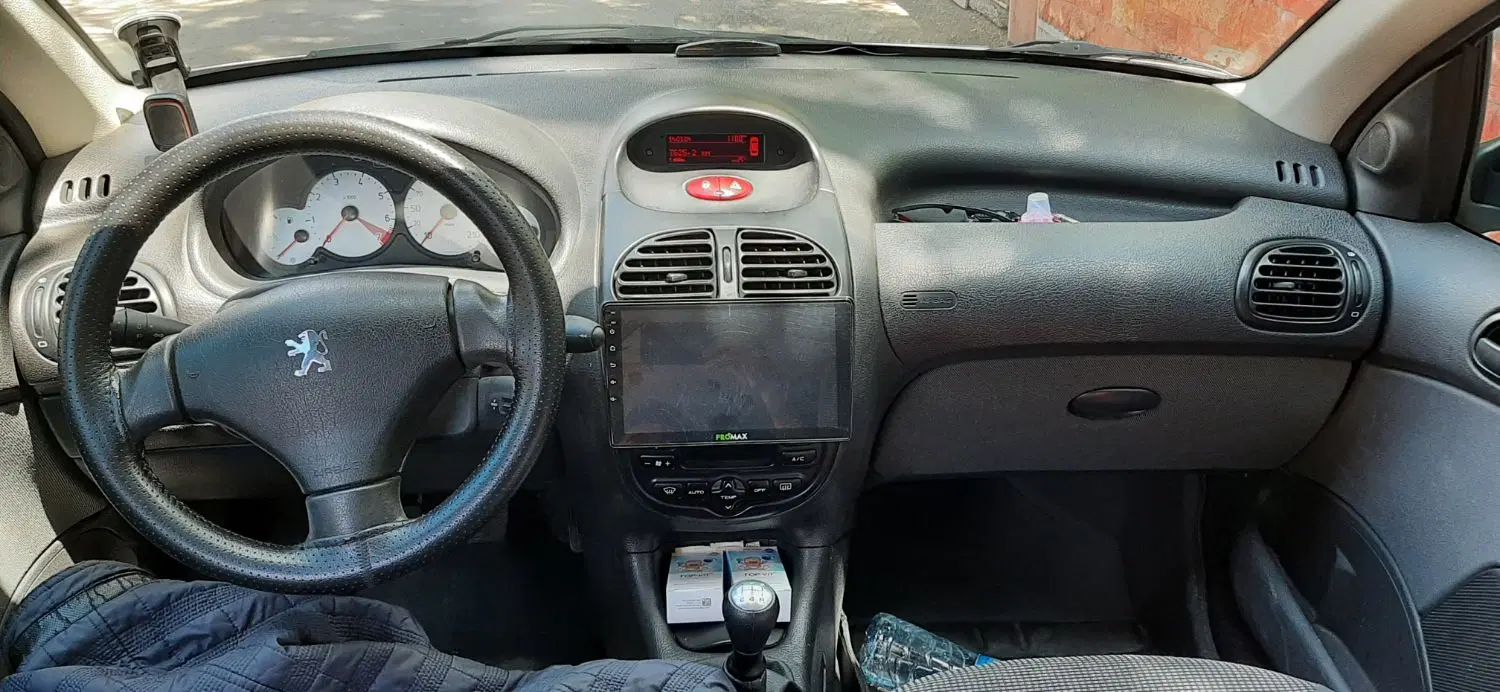 پژو ۲۰۶ صندوق دار v8 - 1398