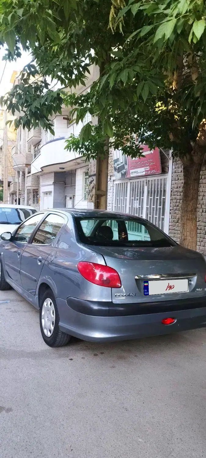 پژو 206 تیپ 5 - 1390