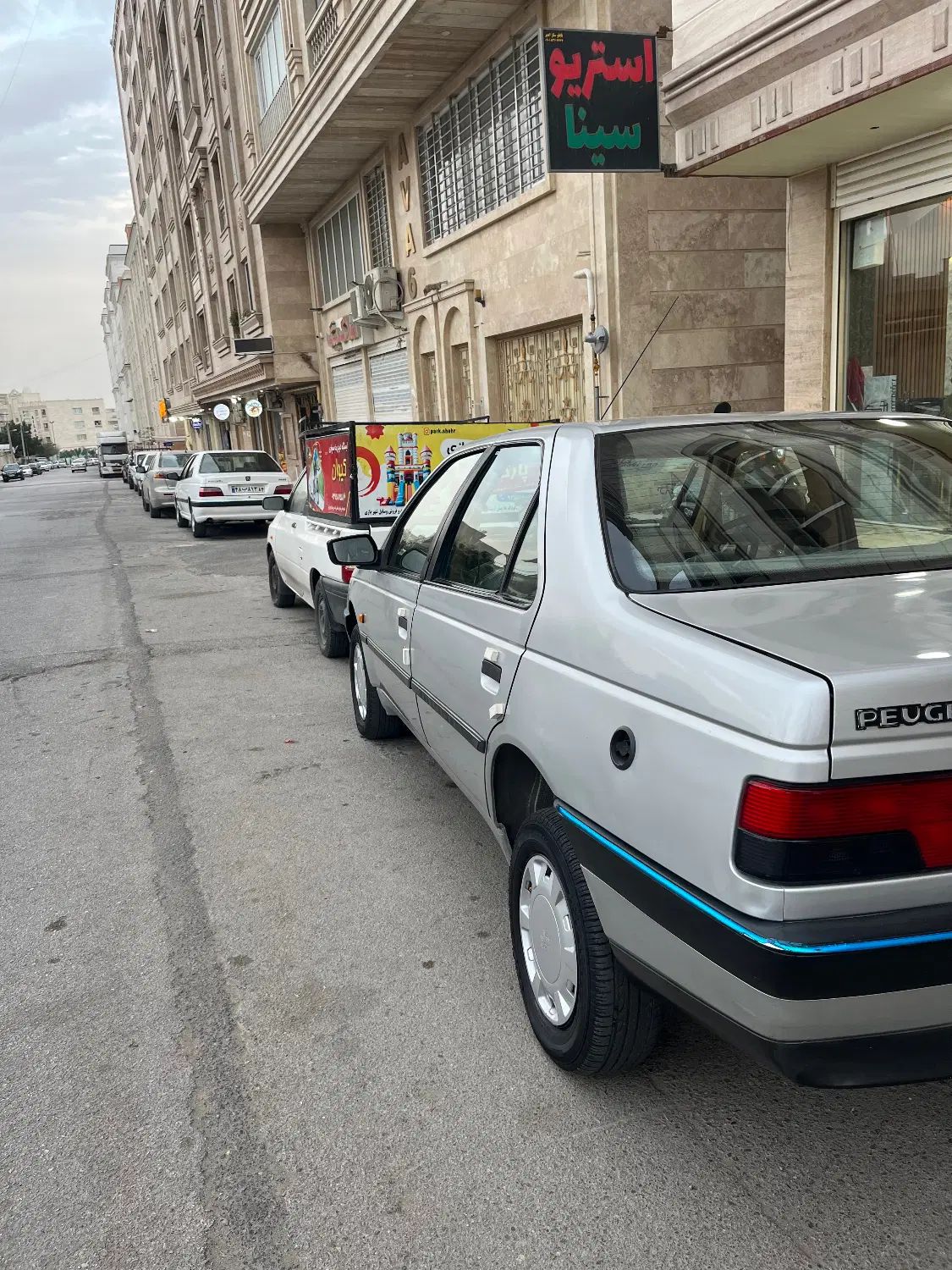 پژو 405 GLX - دوگانه سوز - 1389