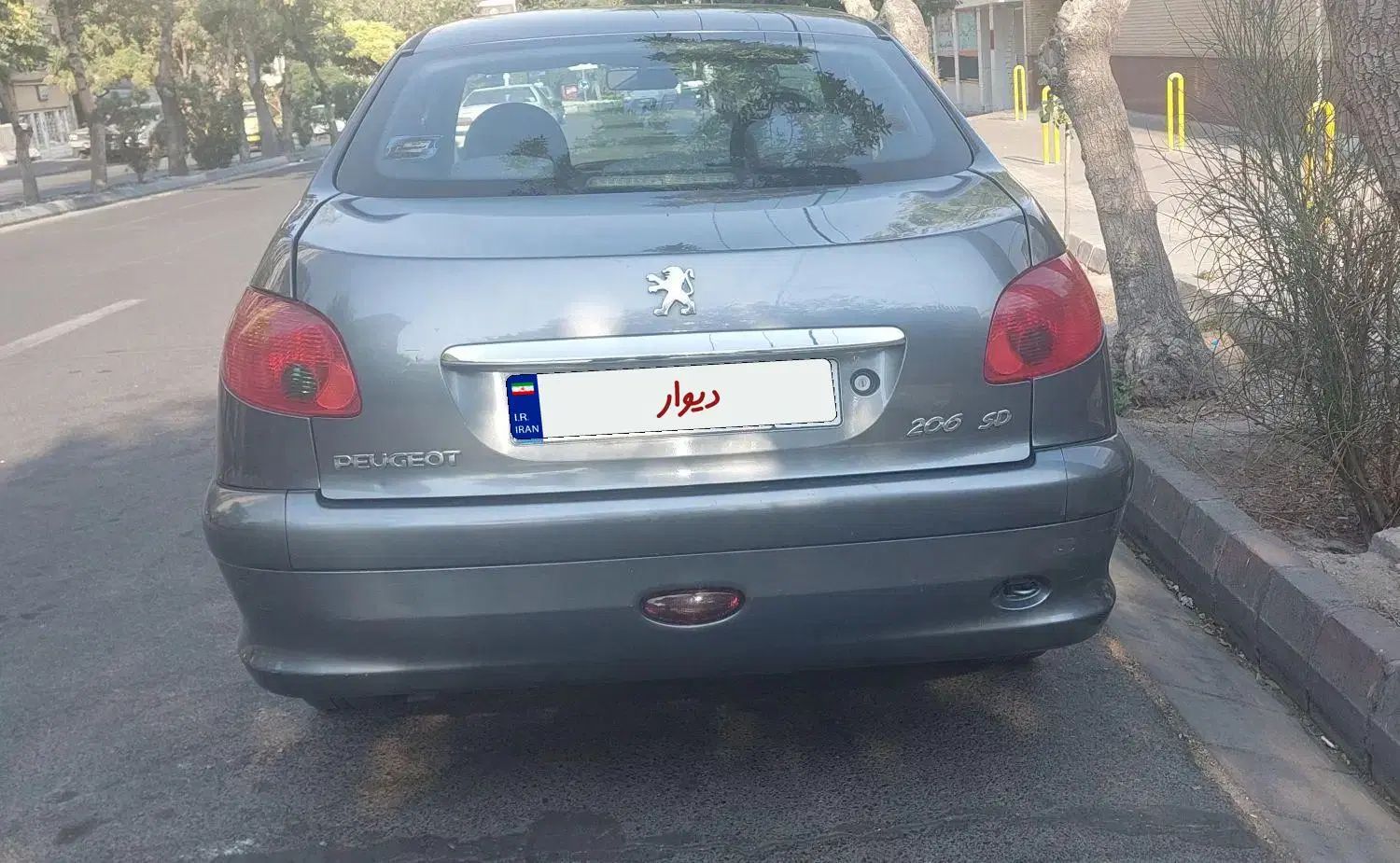 پژو ۲۰۶ صندوق دار v8 - 1390