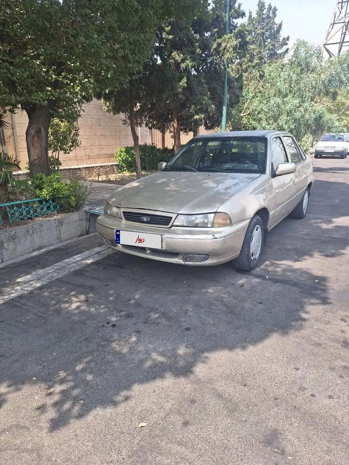 دوو سیلو سدان - 1381