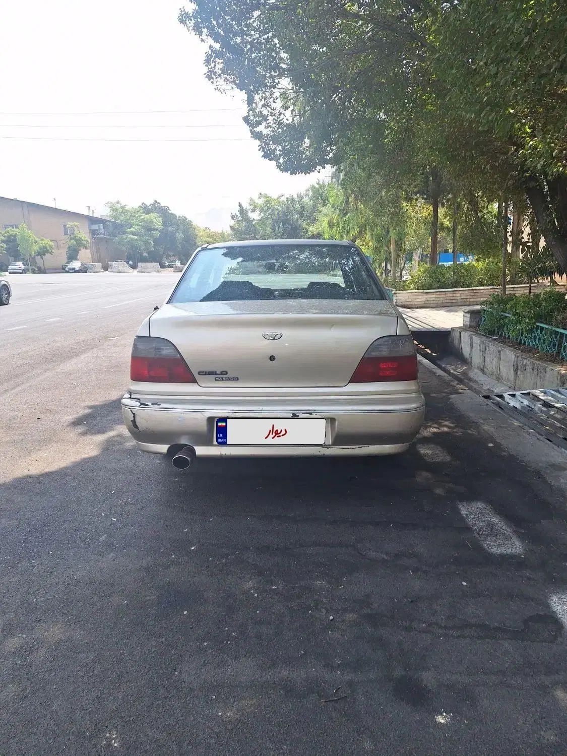 دوو سیلو سدان - 1381