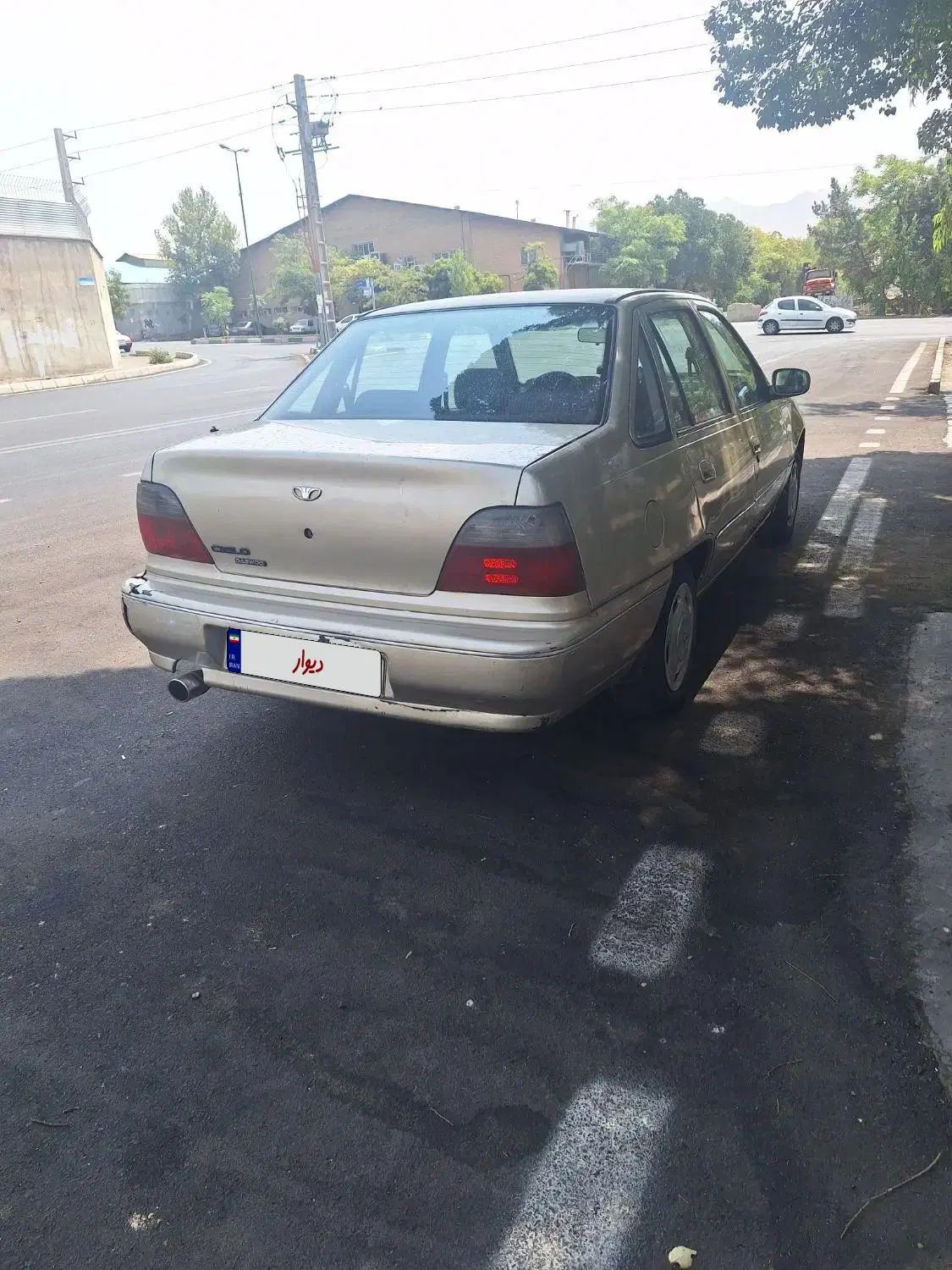 دوو سیلو سدان - 1381