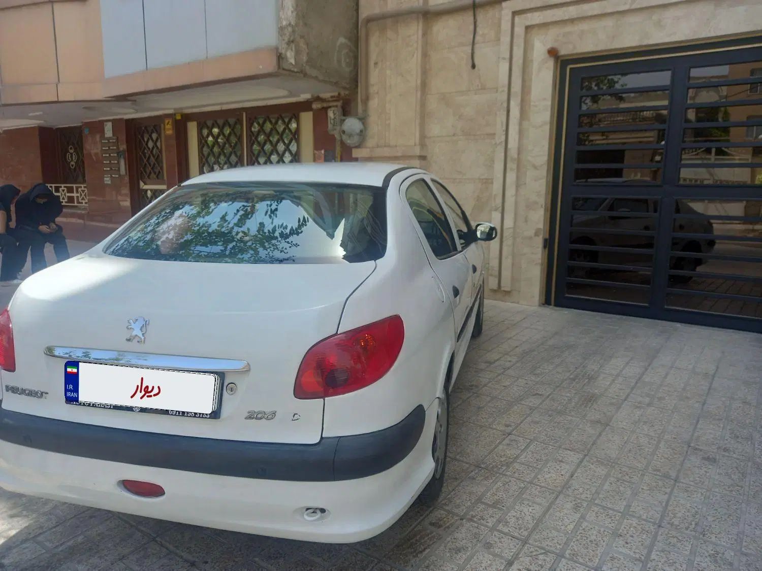 پژو ۲۰۶ صندوق دار v8 - 1399