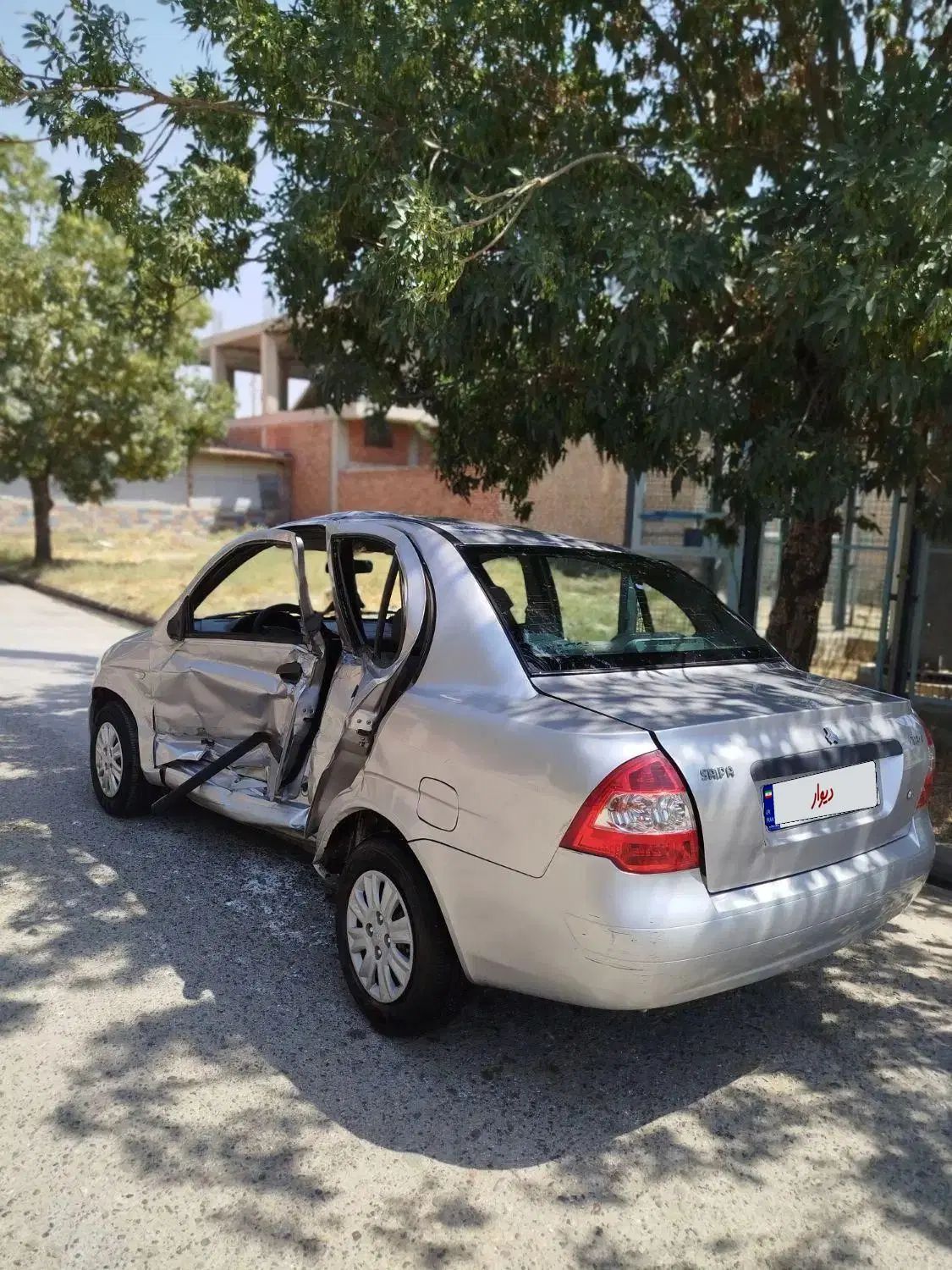تیبا صندوق دار LX - 1390