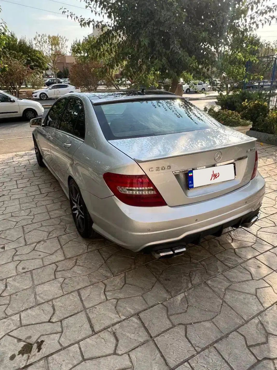بنز C 200 - 2012