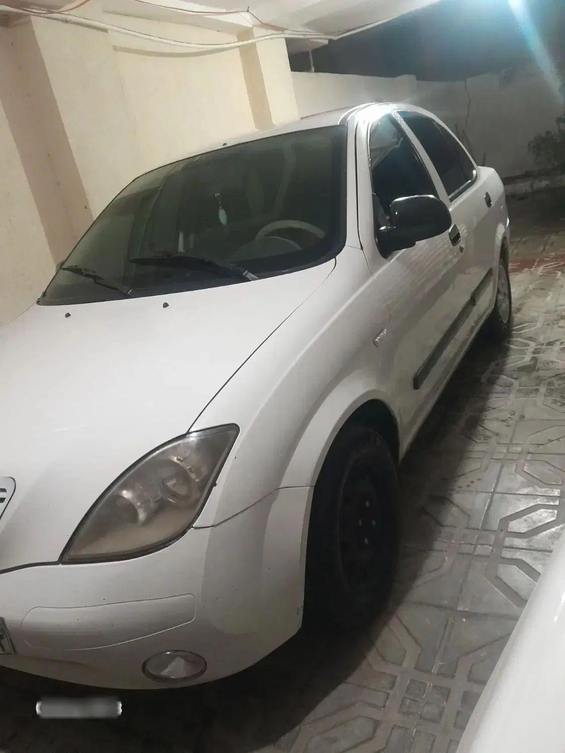 تیبا صندوق دار SX - 1392