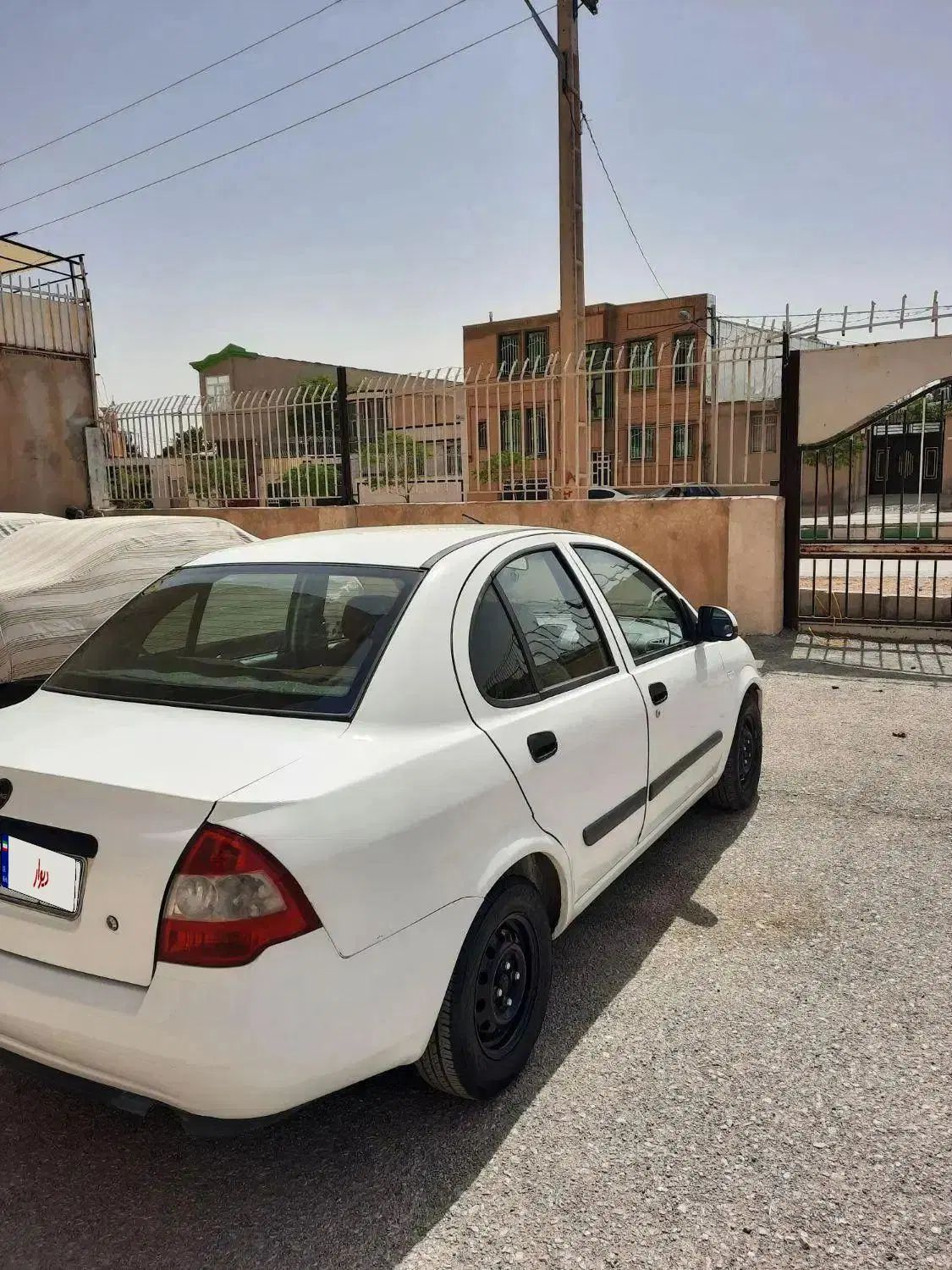 تیبا صندوق دار EX - 1395