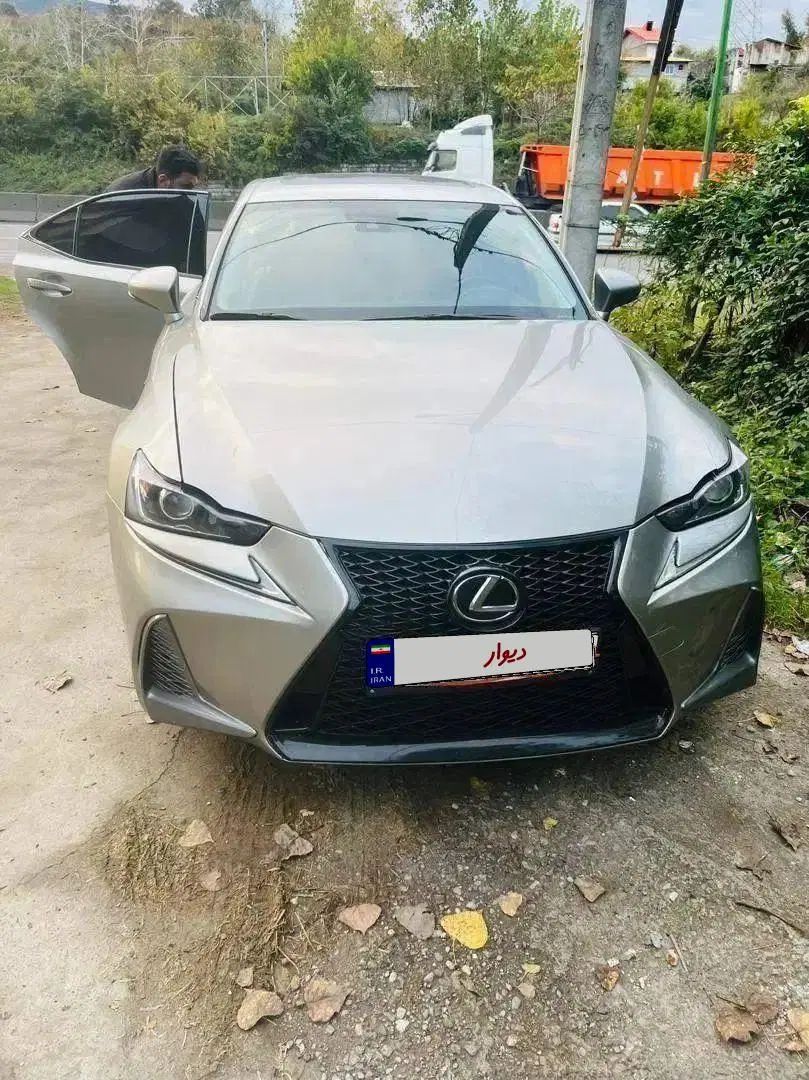 لکسوس IS 250 - 2012