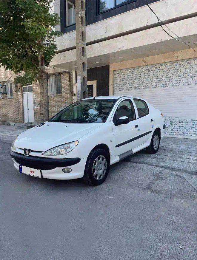 پژو ۲۰۶ صندوق دار v8 - 1397