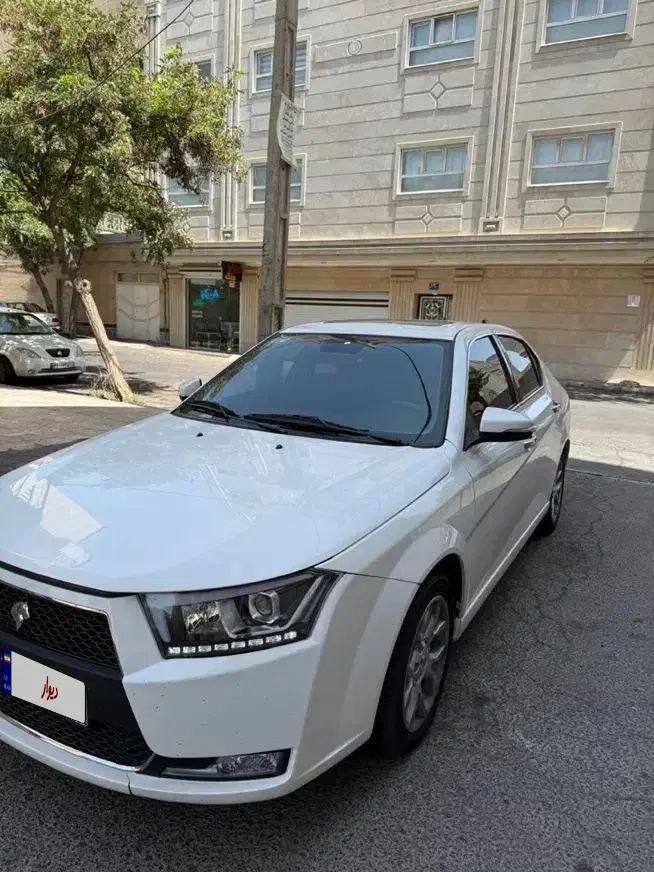 دنا پلاس توربو 6 دنده - 1403