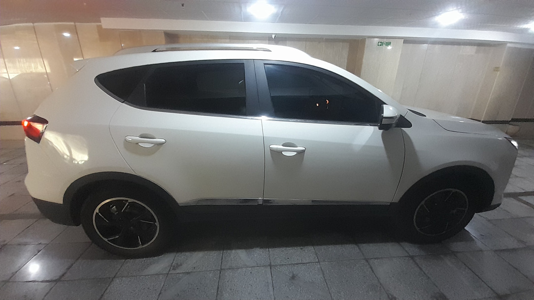 کی ام سی X5 ۱.۵ لیتر توربو - 1403