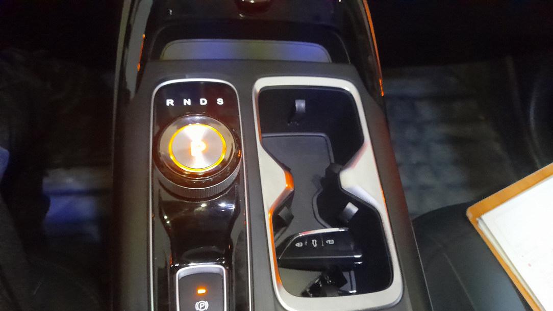 کی ام سی X5 ۱.۵ لیتر توربو - 1403
